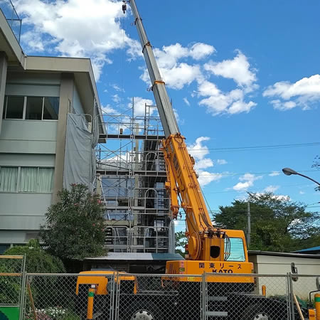 非常階段の修理